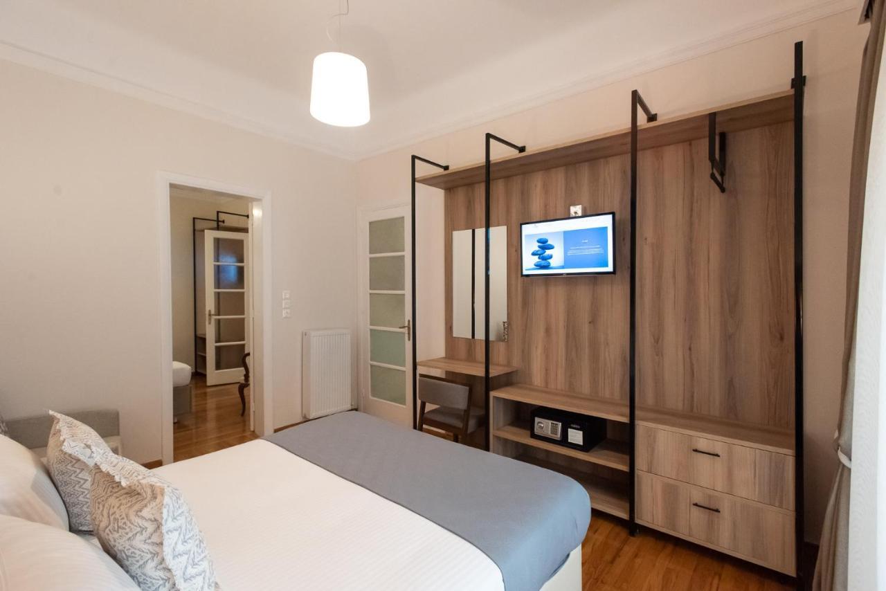 Blue Ark Lavish Sauna Suite Athènes Extérieur photo